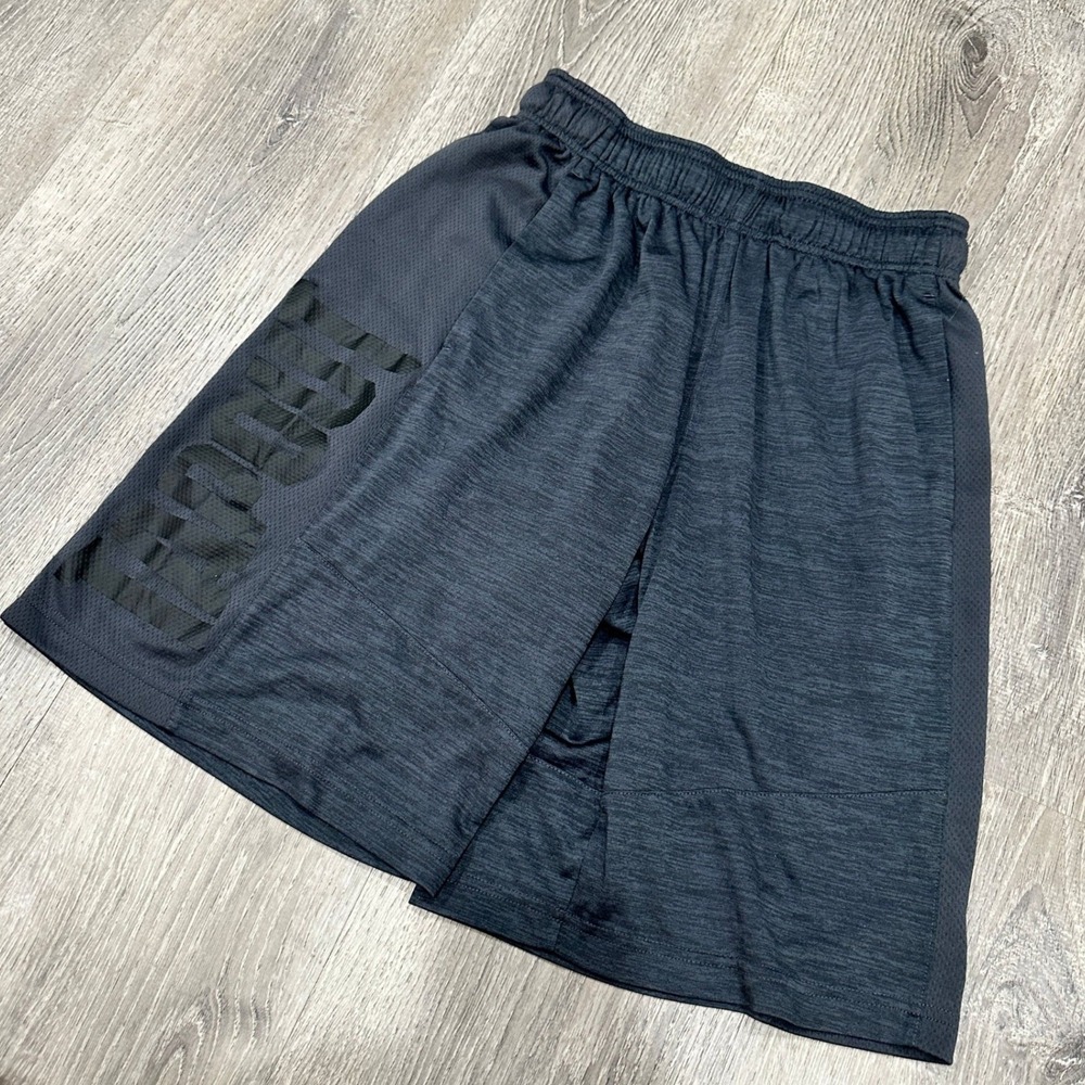 Tapout Shorts Mens Small Gray Space Athletic MMA Fight Elastic Waist Gym‎ Shorts